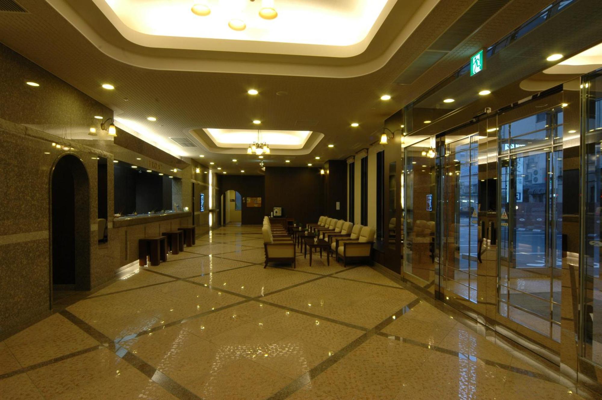 钏路站前路酒店 外观 照片