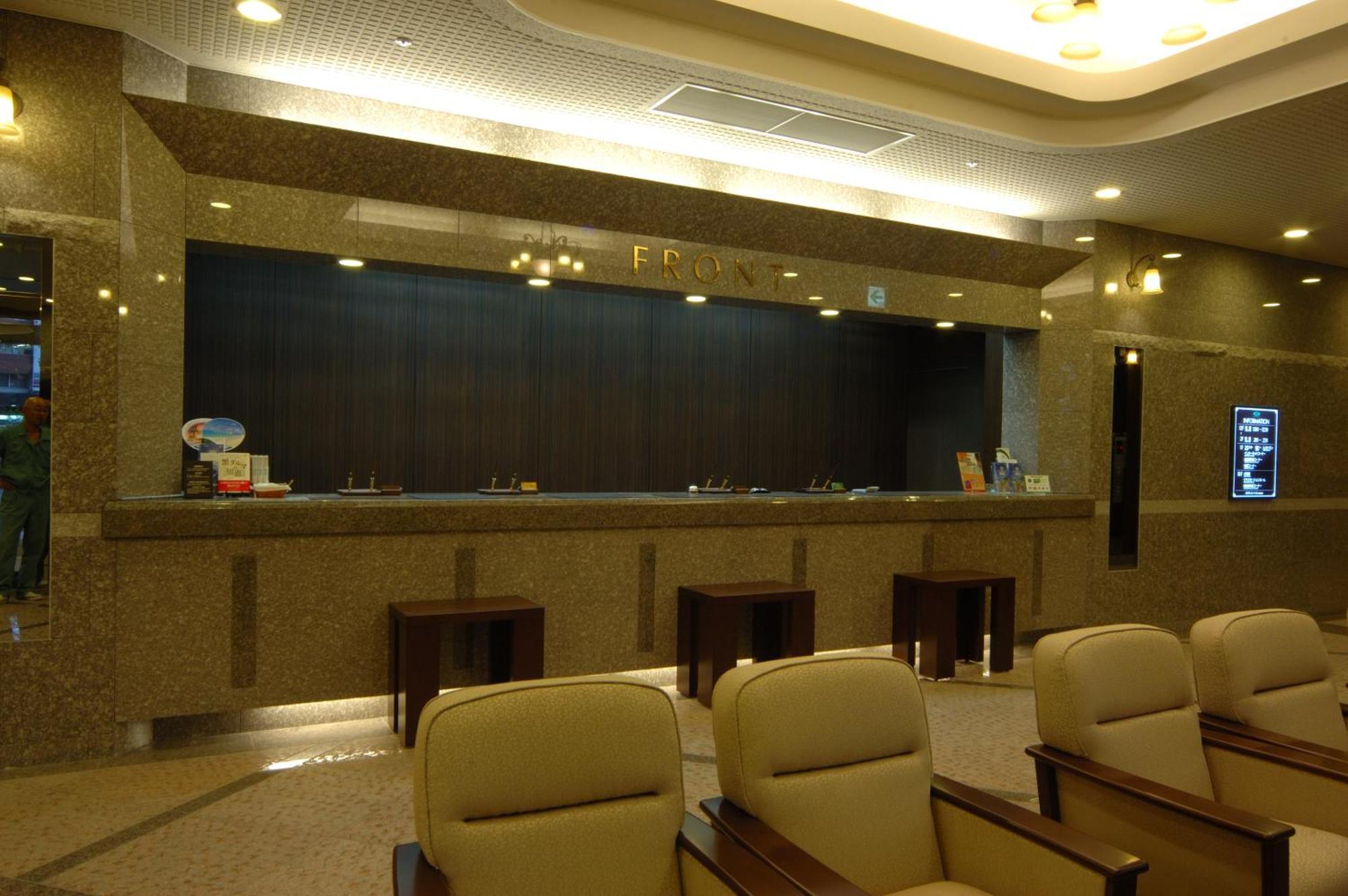 钏路站前路酒店 外观 照片